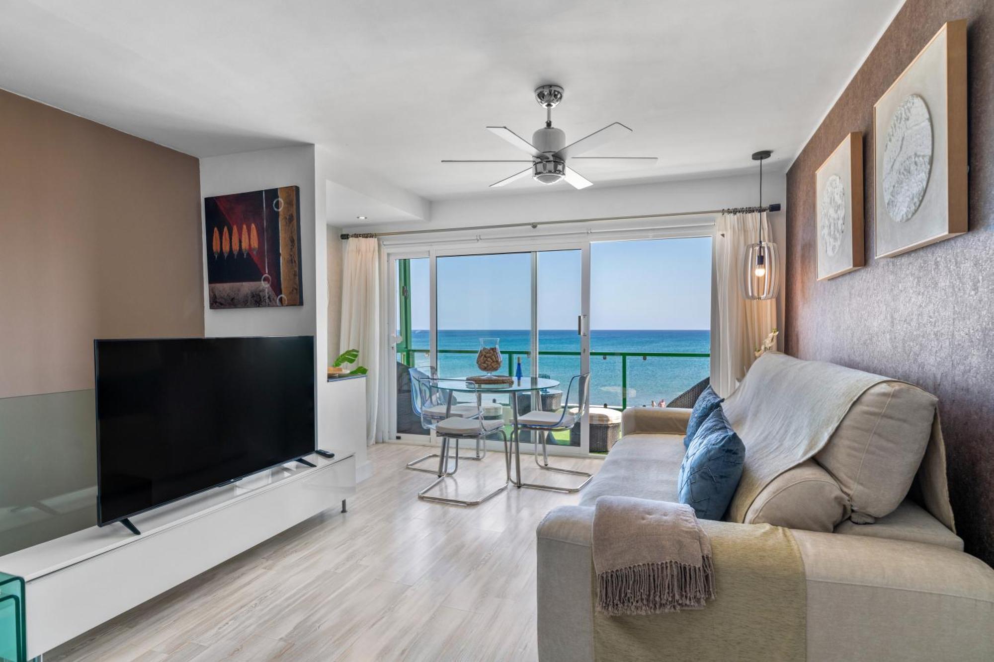 51 Avenue Playa Honda Apartment Playa Honda  Ngoại thất bức ảnh